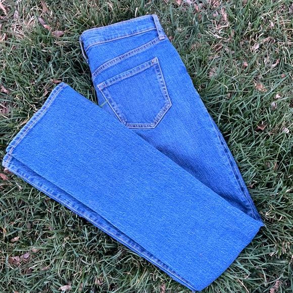 Light blue high rise old navy boot cut jeans - Picture 2 of 4